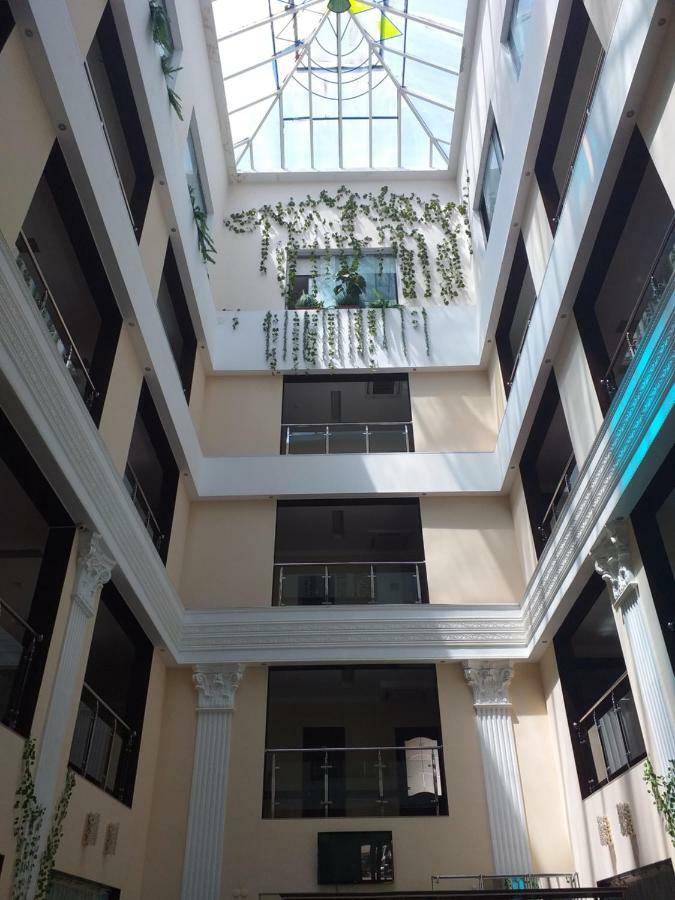 Seoul Hotel Shymkent Exterior photo