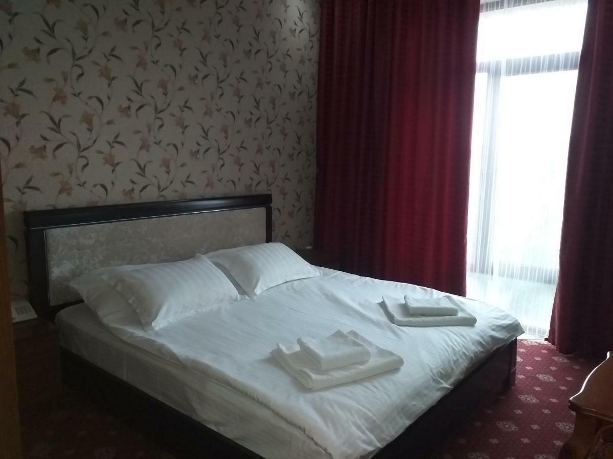 Seoul Hotel Shymkent Exterior photo